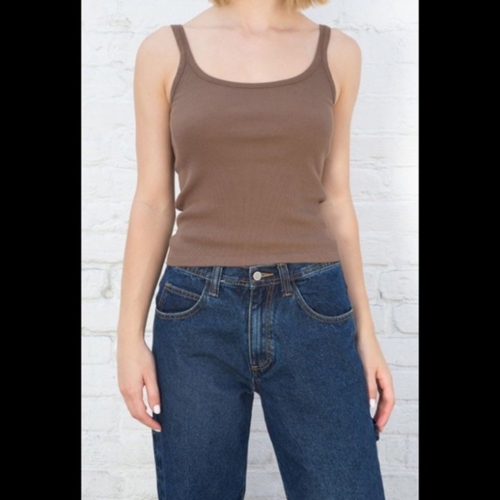 brandy melville brown beyonca tank